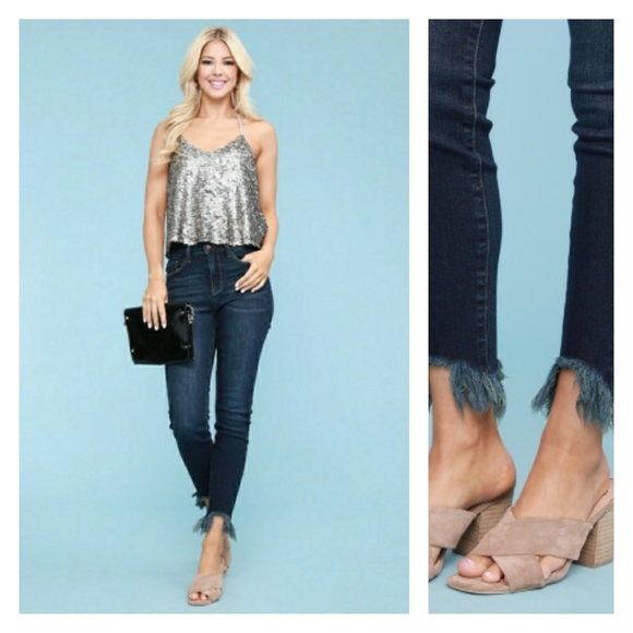 Judy Blue Denim - 5  7 15 Dark Shark Bite High Rise Skinny
